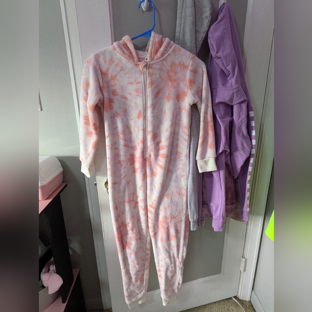 Old Navy smiley tie die zip onesie